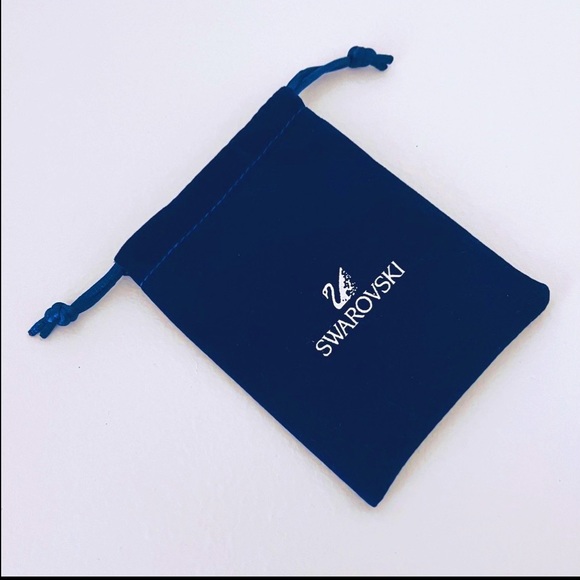 Swarovski Pink Sparkling Rose Gold Dancing Clover Earrings - Picture 5 of 5